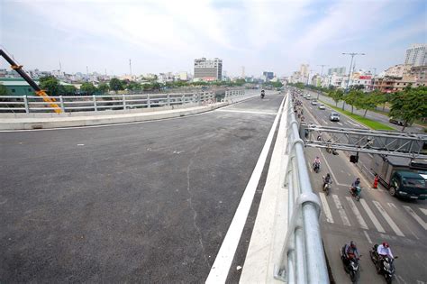 Ông làm thủ tướng chính phủ thứ tư (trước kia là chủ tịch hội đồng bộ trưởng) của nước cộng hòa xã hội chủ nghĩa việt nam từ ngày 8 tháng 8 năm 1991 đến ngày 25. Thông xe nhánh cầu Nguyễn Tri Phương với đường Võ Văn Kiệt ...