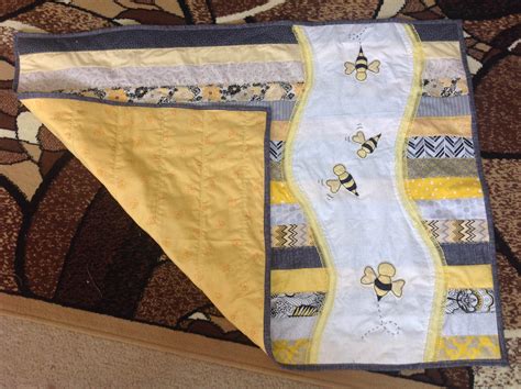 Bumble Bee Baby Quilt Quilts Baby Girl Quilts Baby Quilts