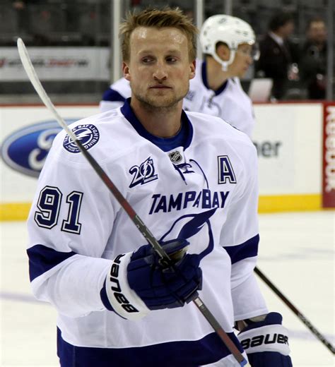 It's unclear to what level steven stamkos is still dealing with his injury or if he sustained. Steven Stamkos - Wikipedia