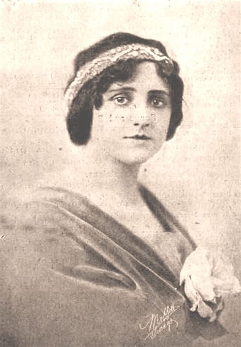 Dolores Cassinelli Imdb