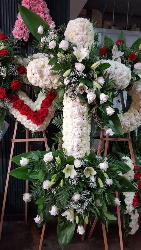Wholesale flowers for local, albuquerque designers, florists and diyers. Funeral & sympathy fresh flower hearts and crosses an ...