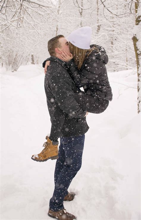 Great 90 Snow Photography Shoot And Pose Ideas With Images Winter
