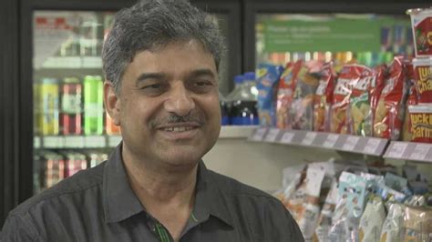 Instead Of Calling 911 7 Eleven Owner Helps Shoplifting Teen