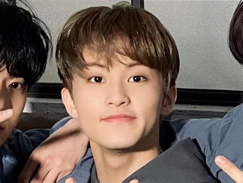 Mark Lee Biography Height And Life Story Super Stars Bio