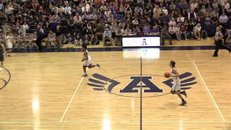 Maxpreps labeled him one of the nation's most exciting players. Mac McClung COLD BLOODED charge then dunk - YouTube