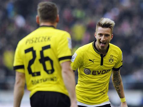 Der polnische nationalspieler von borussia dortmund wurde wegen spielmanipulationen für das nationalteam mit einer sperre bis 2012 belegt. Spielanalyse | Auf Lewandowski ist wie so oft Verlass | VfB Stuttgart - Borussia Dortmund 1:2 ...