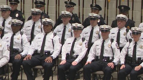First Female Columbus Police Chief Gives Last Speech Before Retiring