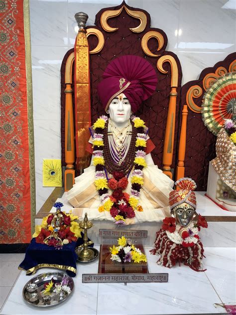 The maharaj, although having a shining and extremely healthy body, was at that time in a superconscious state without a sense of his body; Pin by Shri Gajanan Seva Bay Area Cal on Thursday Puja ...