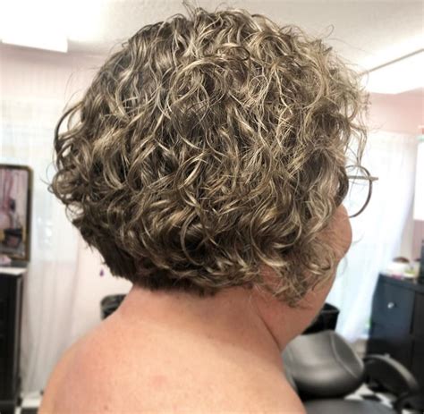 30 Gorgeous Short Permed Hairstyles For Women Over 60 Hairstylecamp