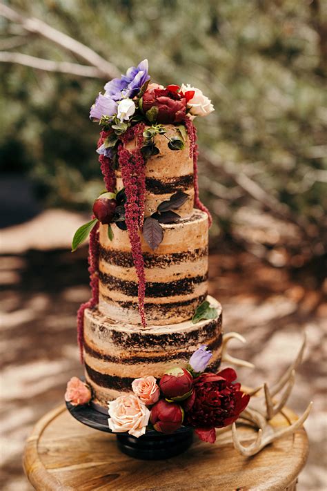 26 Chocolate Wedding Cake Ideas That Will Blow Your Guests Minds