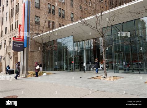 entrance to the New York Presbyterian Hospital walk-in Emergency