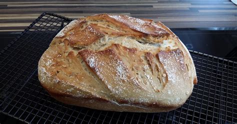 Martina Ziehl mit Pampered Chef Friss dich dumm Brot aus dem