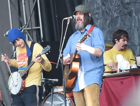 Neutral Milk Hotel Rounds Up Collected Works For New Boxed Set Spin