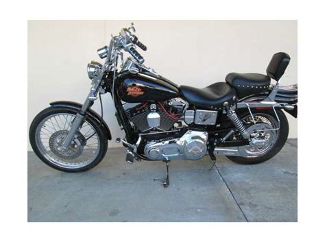 Scarlett red w/gold leaf.(repainted fuel tank) 1400 made. 2001 Harley-Davidson FXDWG Dyna Wide Glide for sale on ...