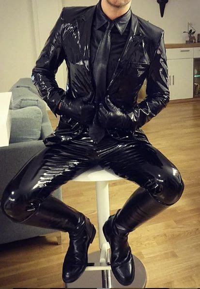 Pin By R Sch On Перчатки Mens Leather Clothing Mens Leather Pants