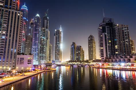 The best place to buy your house, sell your car or find a job in dubai. Dubaï : un modèle pour le monde arabe ? par Daniel Pipes ...