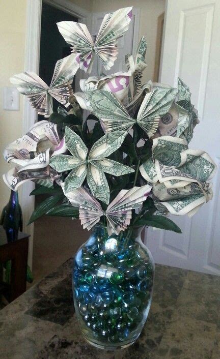 Money Origami Bouquet Made With 137 Money Roses5 Bills Each