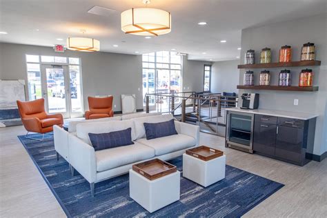 Modern Mortgage Office Offers Space For Individuals Collaboration