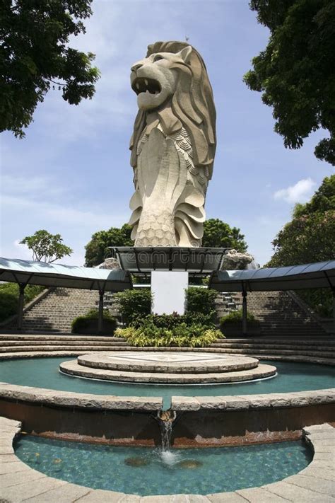 Steinstatue Des Merlion In Singapur Singapur Merlions Statue Mai 2