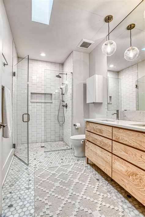 2030 White Tile Bathroom Wall