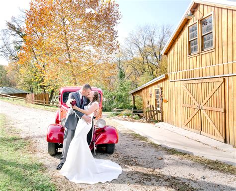 Country Weddings At Crooked River Farm Country Weddings