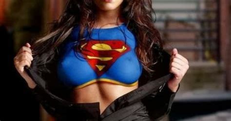 Megan Fox Supergirl Body Paint Cosplay The Pilingui S House Superman Pinterest