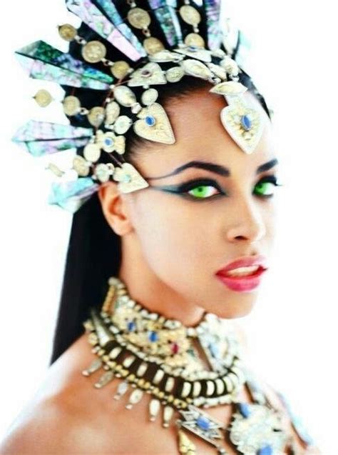 Aaliyah As Queen Akasha In Her Final Film Queen Of The Damned