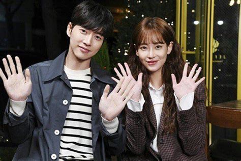 Another tv series with the two of them together will surely be awesome. Park Hae Jin and Oh Yeon Seo Have Begun Filming for ...