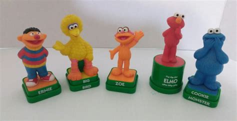 Sesame Street Figurine Ink Stamper Set We Got Character