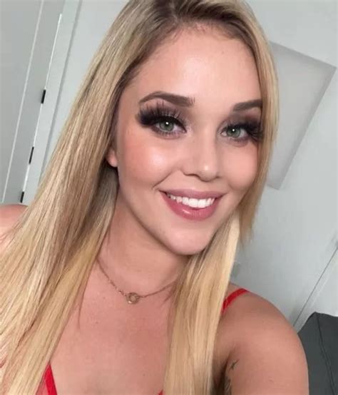 Kali Roses Biography Wiki Net Worth Height Weight Age And More