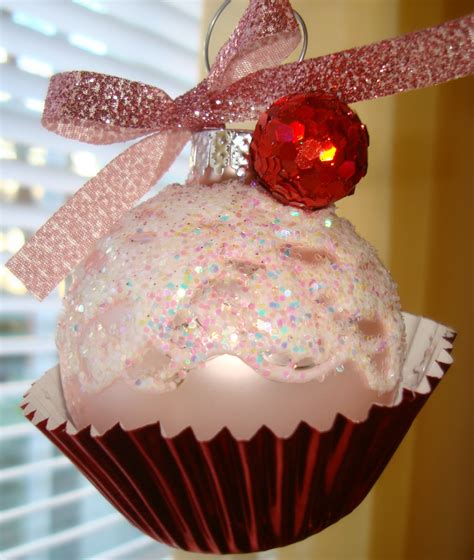 Which is the best youtube video for christmas decorating? BentleyBlonde: Cupcake Christmas Ornament DIY