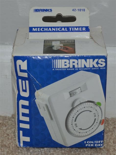 Brinks White Indoor Mechanical Timer 42 1010 One Onoff Per Day Ebay