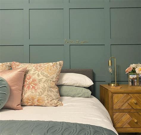24 Trendy Instagram Looks That Show Off Sage Green Bedroom Designs