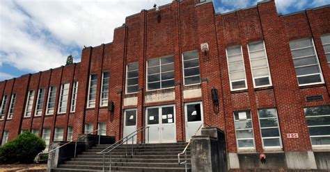 Old Silverton High School Stands For Now