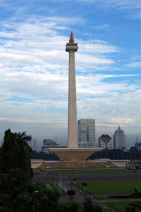 Monumen Nasional Jakarta Redactionele Fotografie Image Of Avond