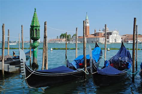 Venice Gondolas Parked Urban Serenityurban Serenity