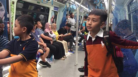 The train will stop at four stations (tun sambanthan, maharajalela, hang tuah, and imbi) before reaching. Naik MRT dari KL Sentral ( Muzium Negara) ke Bukit Bintang ...