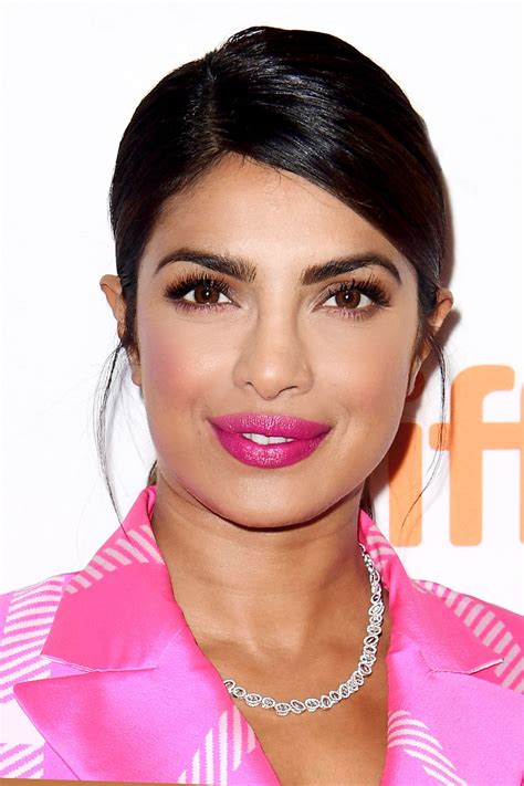 Get Priyanka Chopras Hot Pink Lipstick From The Toronto Film Festival