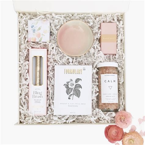 Send free bridal shower invitations, keep track of rsvps and text your invitations to your guests. 11 Influencers Reveal Their Best Wedding Gift Ideas For ...