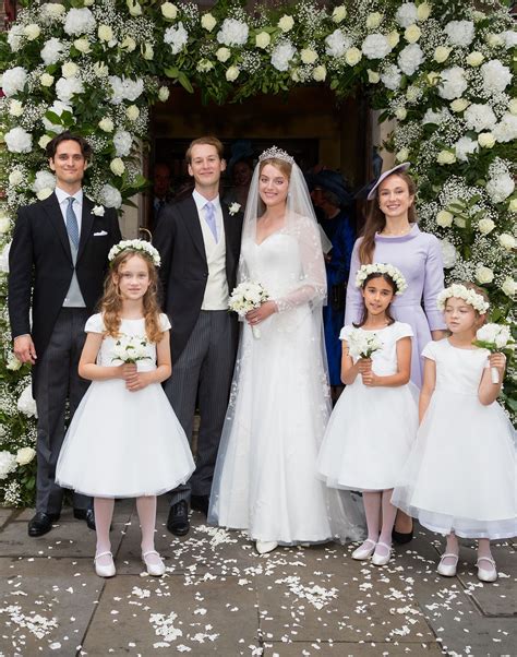 flora vesterberg wove her love of the arts into her london wedding at st james s palace vogue