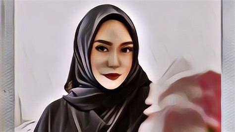 Grosir kerudung anak terbaru tak dipungkiri dunia usaha semakin maju dengan adanya media yıl önce. Cara Berkerudung Segi Empat Anak Zaman Now: Simple tapi ...
