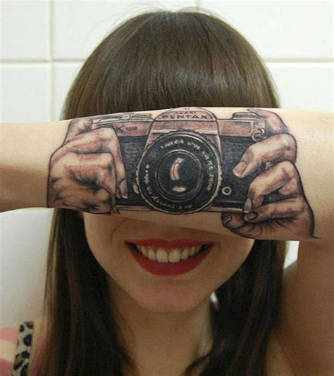Aug 13, 2021 · unique tattoos for women can be inspired by likes, personality, memories, loved ones, special occasions, inspirational drawings, or creative images your artist made up just for you. 30 Creative Tattoos That Make Clever Use Of The Body | Bored Panda