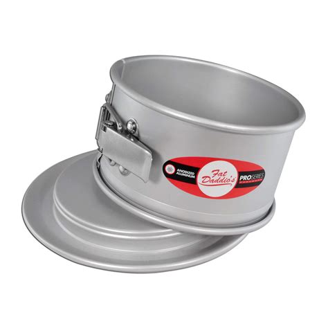 6 inch cakes are very popular and yet most traditional cake recipes don't accommodate the smaller size. Round Springform Pan, 18 gauge, 6" x 3" | eBay