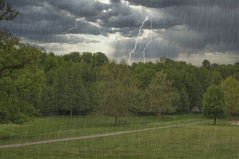 Diesmal trifft es auch den norden. Unwetter Oberösterreich Gestern - Osterreich Unwetter ...