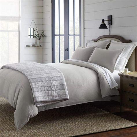 Best Farmhouse Comforters For Your Farmhouse Style Bedroom Decor Farmhouse Bedding Sets Are