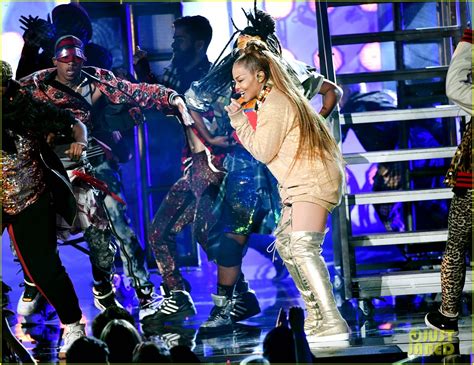 Janet Jackson Performs A Medley Of Her Hits At Billboard Music Awards 2018 Video Photo