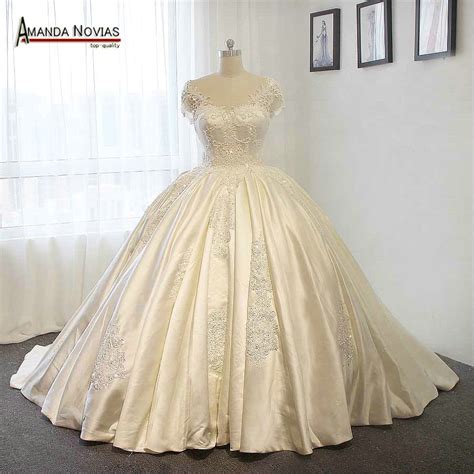 Stunning Satin Wedding Dress Big Ball Gown Wedding Dresses