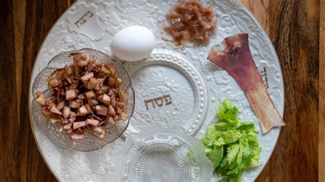 Passover 2022 The Jewish Holiday Of Pesach Explained Middle East Eye