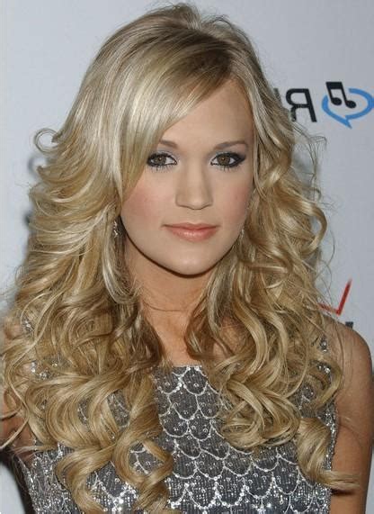 Carrie Underwood Long Hairstyles
