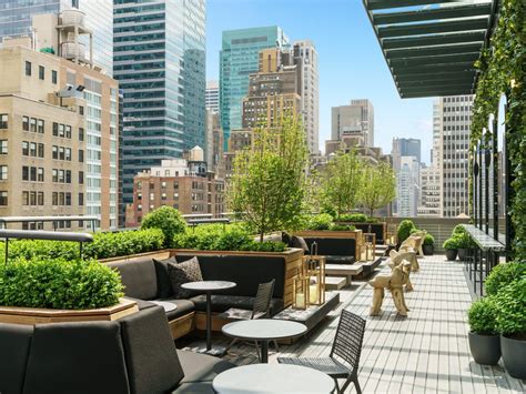 The Best Hotel Rooftop Bars In New York City Jetsetter Rooftop